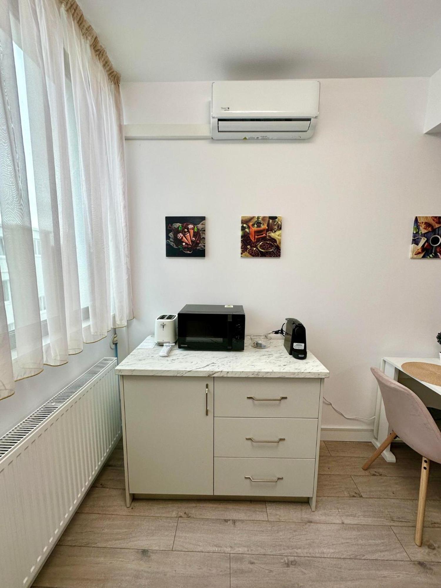 Angela Nordic Apartment. Suceava Exterior foto